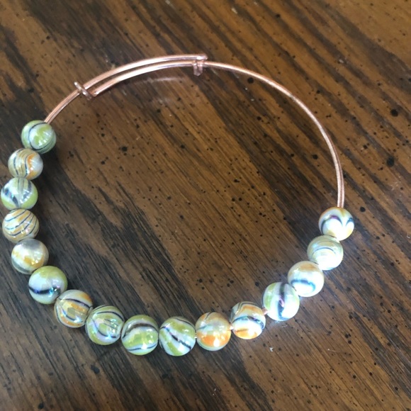 Adjustable Beaded Bangle - Picture 2 of 3